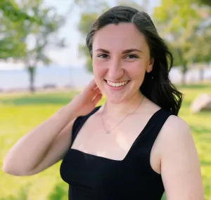 a portrait of a young woman