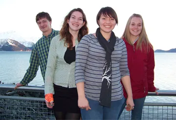 Students of the Alaska SeaLife Center delegation.