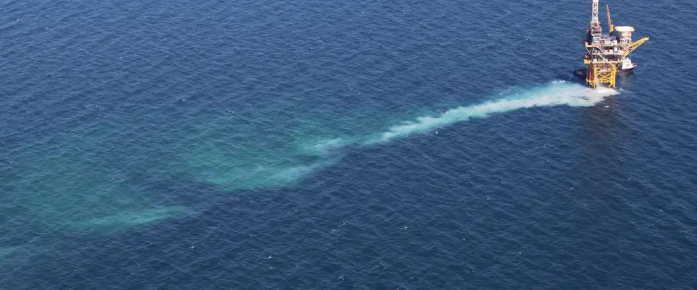 Oil drilling platform in the Gulf of Mexico 